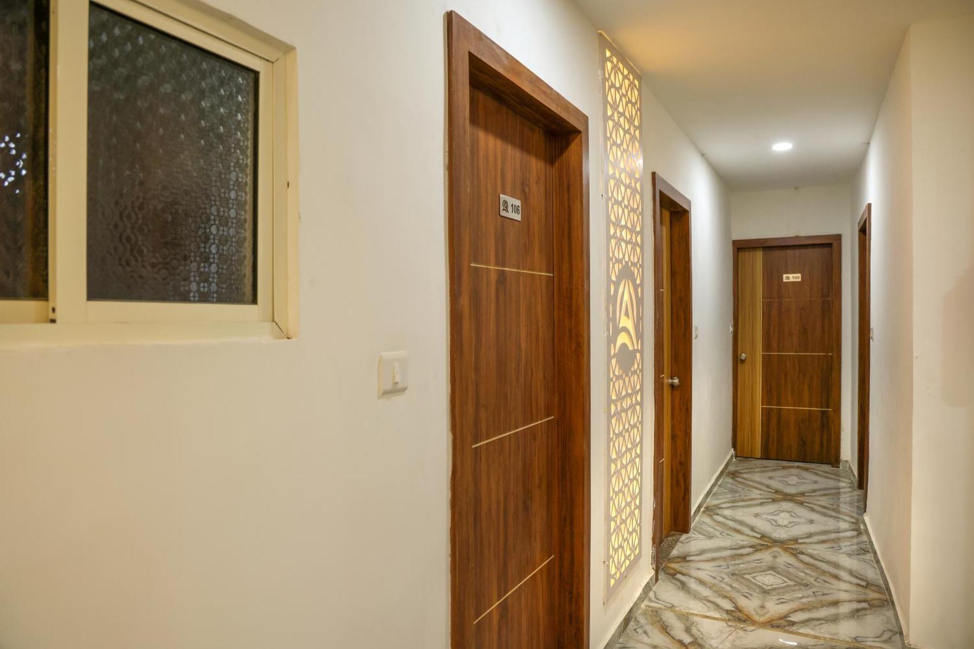 Hotel Aaram Kalupur Ahmadabad Zewnętrze zdjęcie