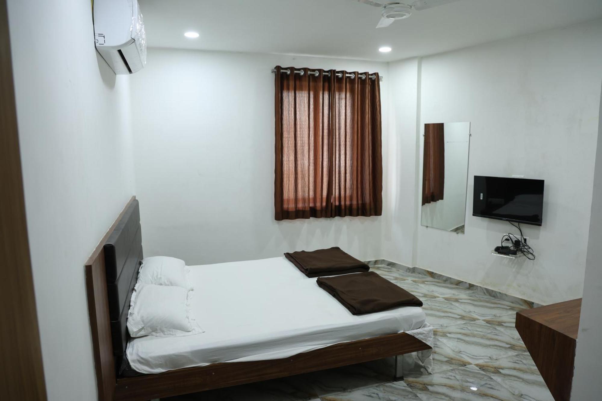 Hotel Aaram Kalupur Ahmadabad Zewnętrze zdjęcie